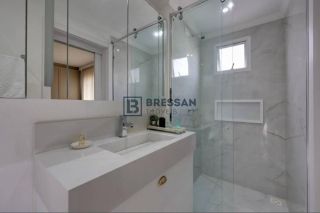 APARTAMENTO À VENDA NO CENTRO DE BALNEÁRIO CAMBORIÚ-SC