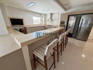 APARTAMENTO À VENDA NA BARRA SUL EM BALNEÁRIO CAMBORIÚ-SC