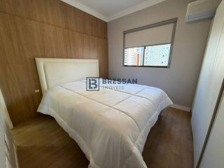 APARTAMENTO À VENDA NO CENTRO DE BALNEÁRIO CAMBORIÚ-SC