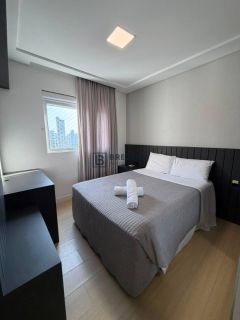 APARTAMENTO À VENDA NO CENTRO DE BALNEÁRIO CAMBORIÚ-SC