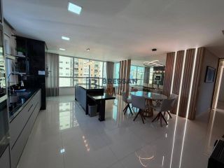 APARTAMENTO À VENDA NO CENTRO DE BALNEÁRIO CAMBORIÚ-SC