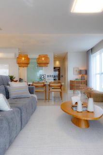APARTAMENTO FRENTE MAR À VENDA NA BARRA SUL DE BALNEÁRIO CAMBORIÚ/SC