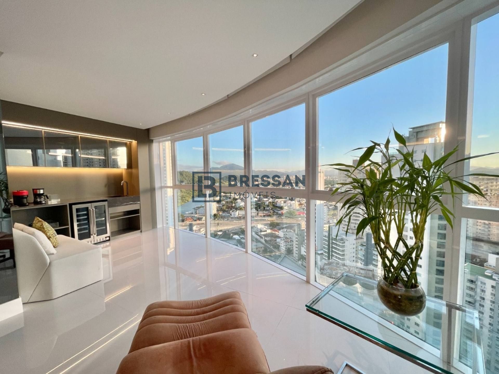 APARTAMENTO À VENDA NA BARRA SUL EM BALNEÁRIO CAMBORIÚ-SC