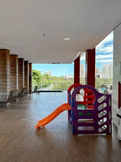AIVIA CLUB