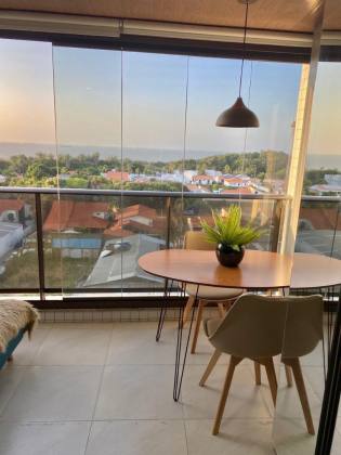 (P) LOCAÇÃO - STUDIO DESING, AP 1 QUARTO MOBILIADO. Com Vista privilegiada para o mar!