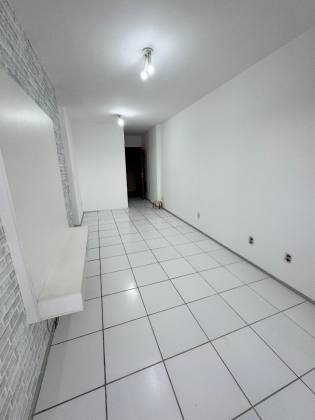 (MR) VENDA - ED. VERSATILLE, AP 2 QUARTOS SENDO 1 SUÍTE - JARDIM RENASCENÇA