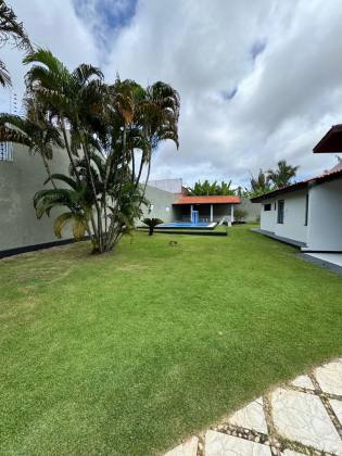 (MR) LOCAÇÃO - CASA NO CALHAU