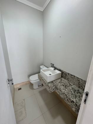 (MR) VENDA - CASA NO CONDOMÍNIO INTERLAGOS