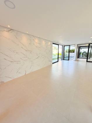 (MR) VENDA CASA - COND. ALPHAVILLE