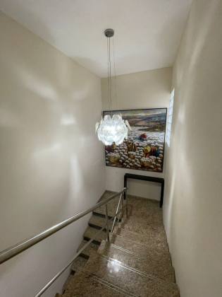 (MR) VENDA CASA SOLTA - ARAÇAGY