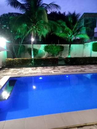 (MR) VENDA CASA SOLTA - ARAÇAGY