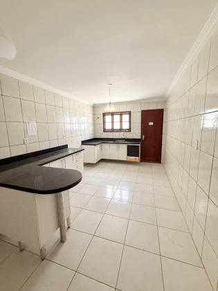 (MR) LOCAÇÃO CASA SOLTA - PLANALTO VINHAIS