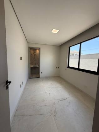 (MR) VENDA CASA - COND. DAMHA ARAÇAGY