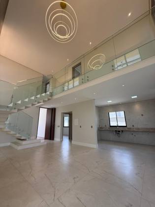 (MR) VENDA CASA - COND. DAMHA ARAÇAGY