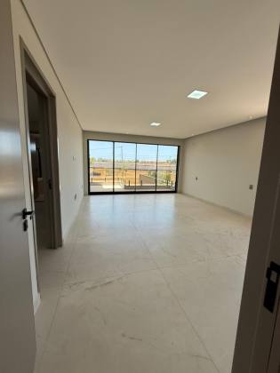 (MR) VENDA CASA - COND. DAMHA ARAÇAGY