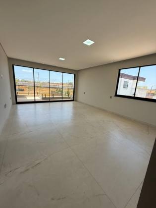 (MR) VENDA CASA - COND. DAMHA ARAÇAGY