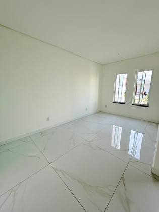 (MR) VENDA CASA - CON. IPÊ RESIDENCE