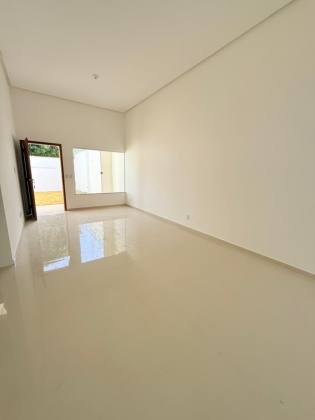 (MR) VENDA CASA SOLTA - ARAÇAGY