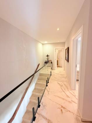 (MR) VENDA CASA DUPLEX - COND. IATE CLUB BARREIRINHAS