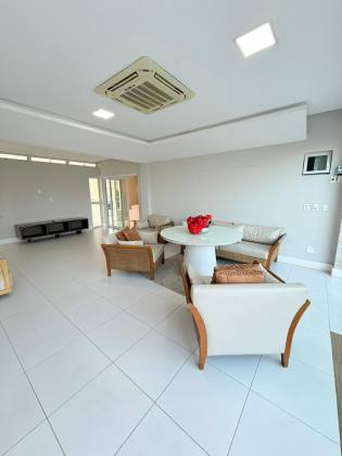 (MR) VENDA CASA - COND. LA VILLE RESIDENCE