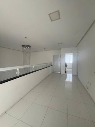 (MR) VENDA CASA DUPLEX NO ALPHAVILLE