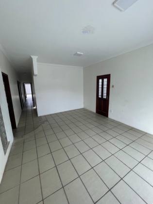 LOCAÇÃO (MR) - PONTO COMERCIAL NO RENASCENÇA 2