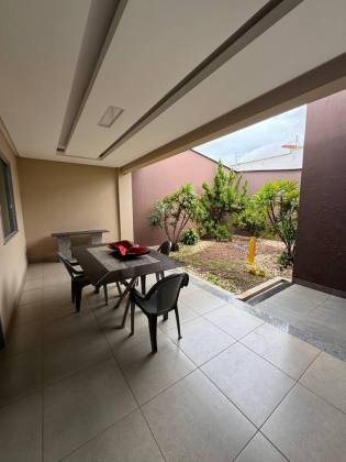 (MR) VENDA CASA - NO ARAÇAGY