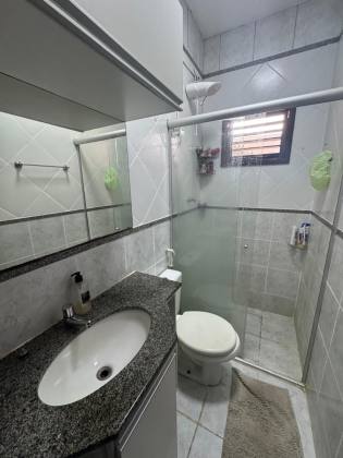 (MR) VENDA CASA - COND. AVALON