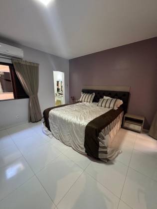 (MR) VENDA CASA - COND. AVALON