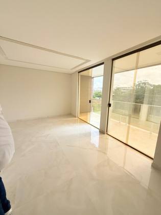 (MR) VENDA CASA DAMHA - ARAÇAGY