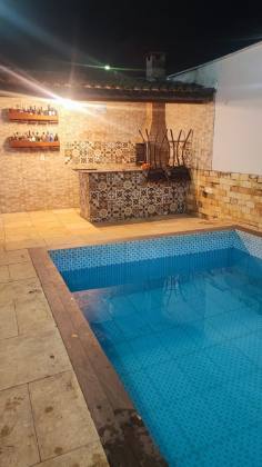 (MR) VENDA CASA - COND. AMARAL DE MATOS