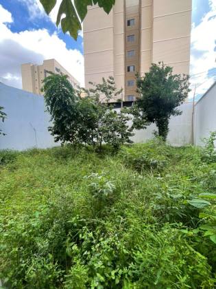 (MR) VENDA CASA - COND. GRAN PARK