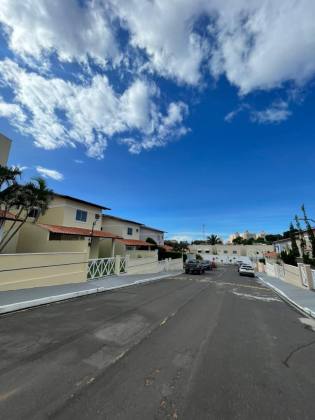 (MR) VENDA CASA - COND. GRAN PARK