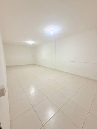 (MR) LOCAÇÃO SALA COMERCIAL - COHAB