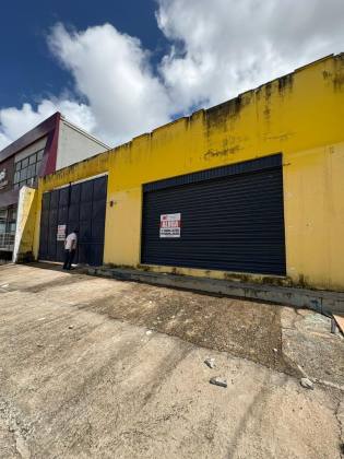 (MR) LOCAÇÃO GALPÃO - ARAÇAGY