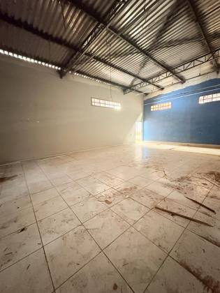 (MR) LOCAÇÃO GALPÃO - ARAÇAGY