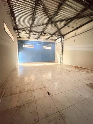 (MR) LOCAÇÃO GALPÃO - ARAÇAGY