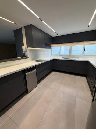 (MR) VENDA CASA ALTO PADRÃO - CALHAU