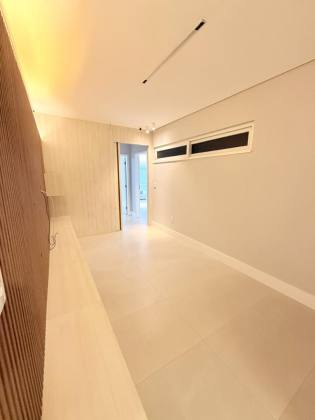 (MR) VENDA CASA ALTO PADRÃO - CALHAU