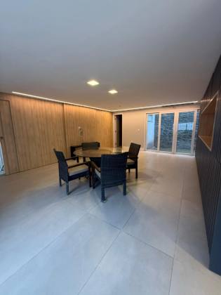 (MR) VENDA CASA ALTO PADRÃO - CALHAU