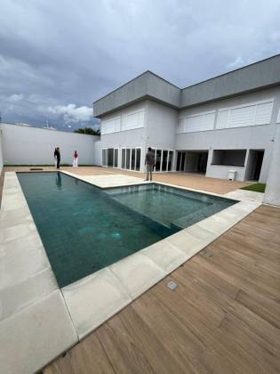 (MR) VENDA CASA ALTO PADRÃO - CALHAU