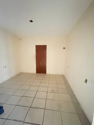 (MR)  CASA COMERCIAL - RENASCENÇA