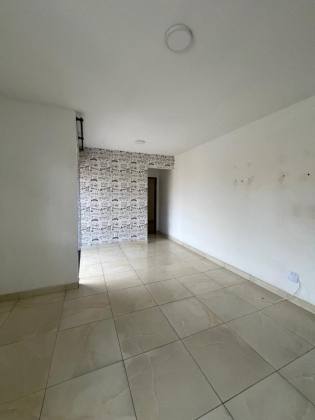 (MR) VENDA CASA - COND. QUINTAS DOS SOL