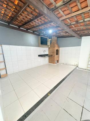 (MR) VENDA CASA - COND. PORTO BELO