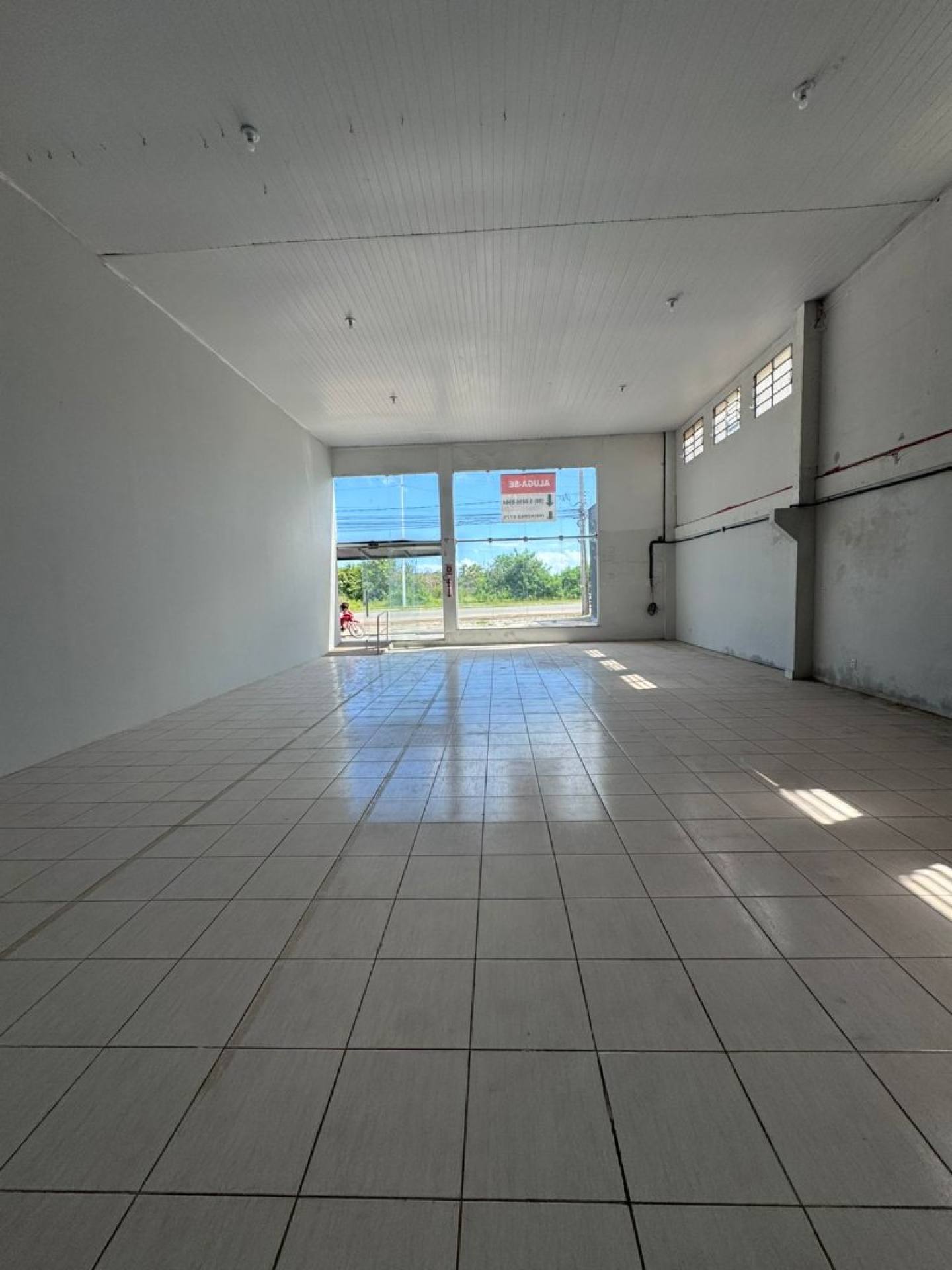 (MR) LOCAÇÃO PONTO COMERCIAL - ARAÇAGY