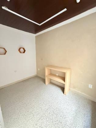 (MR) VENDA CASA SOLTA - COHATRAC 4