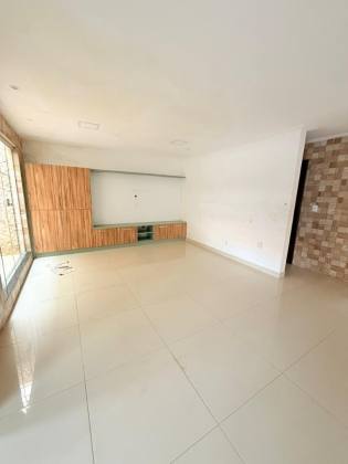 (MR) VENDA CASA SOLTA - COHATRAC 4
