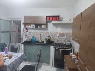 CASA EM PAU AMARELO 