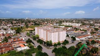 Apartamento Para Vender com 2 quartos 1 suítes no bairro da Várzea em Recife