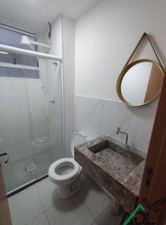 Seu Novo Lar de Revista: Reformado, Moderno e em Condomínio Clube!